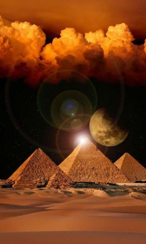 Pyramid Splendor.jpg