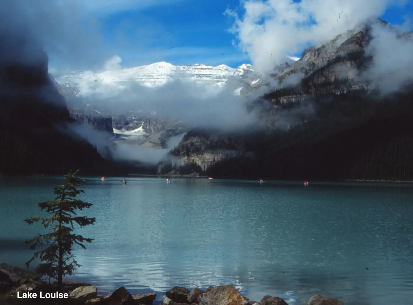 Banff_LakeLouise2.webp
