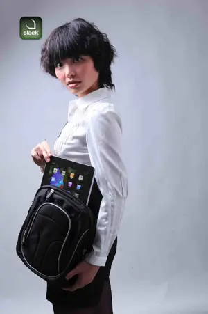 iPad Sleek Bag-1.webp