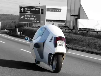 2007-Peraves-MonoTracer-Rear-Angle-Drive-1280x960.webp