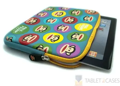 paul_frank_themed_ipad_and_ipad2_sleeve_in_blue_dotted_3.jpg