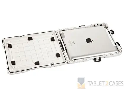 andres-industries-ipad-2-ipad-3-military-grade-waterproof-impact-proof-case-in-white-3.webp