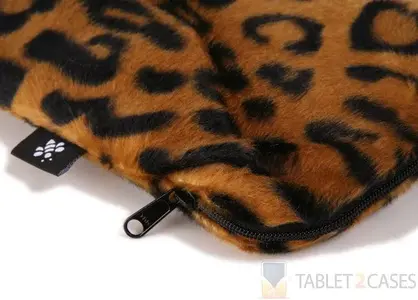 coverbee-posh-leopard-ipad-10-handmade-tablet-sleeve-5.webp