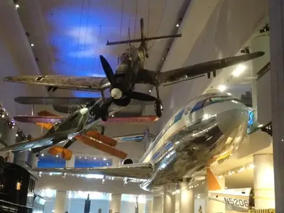 image-2068823878.webp