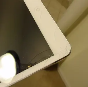 iPadGlassFx1.webp iPadGlassFx1.webp