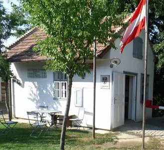 image-2783474242.webp image-2783474242.webp