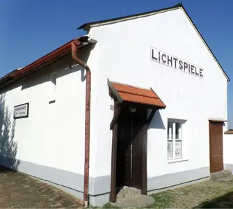 image-4261580711.webp image-4261580711.webp