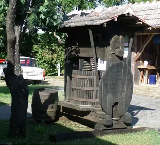 image-1732041896.webp image-1732041896.webp