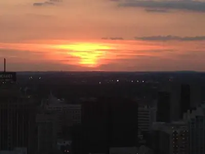 image-1050311817.webp