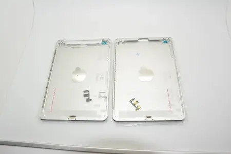 space-gray-ipad-5-1024x684.webp