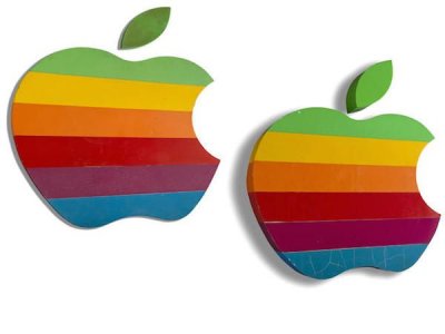 apple-logo-auction.jpg