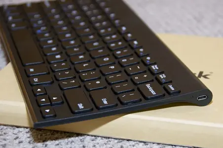 Inateck BT Keyboard review2.webp