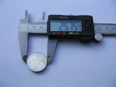 digital-caliper.webp digital-caliper.webp