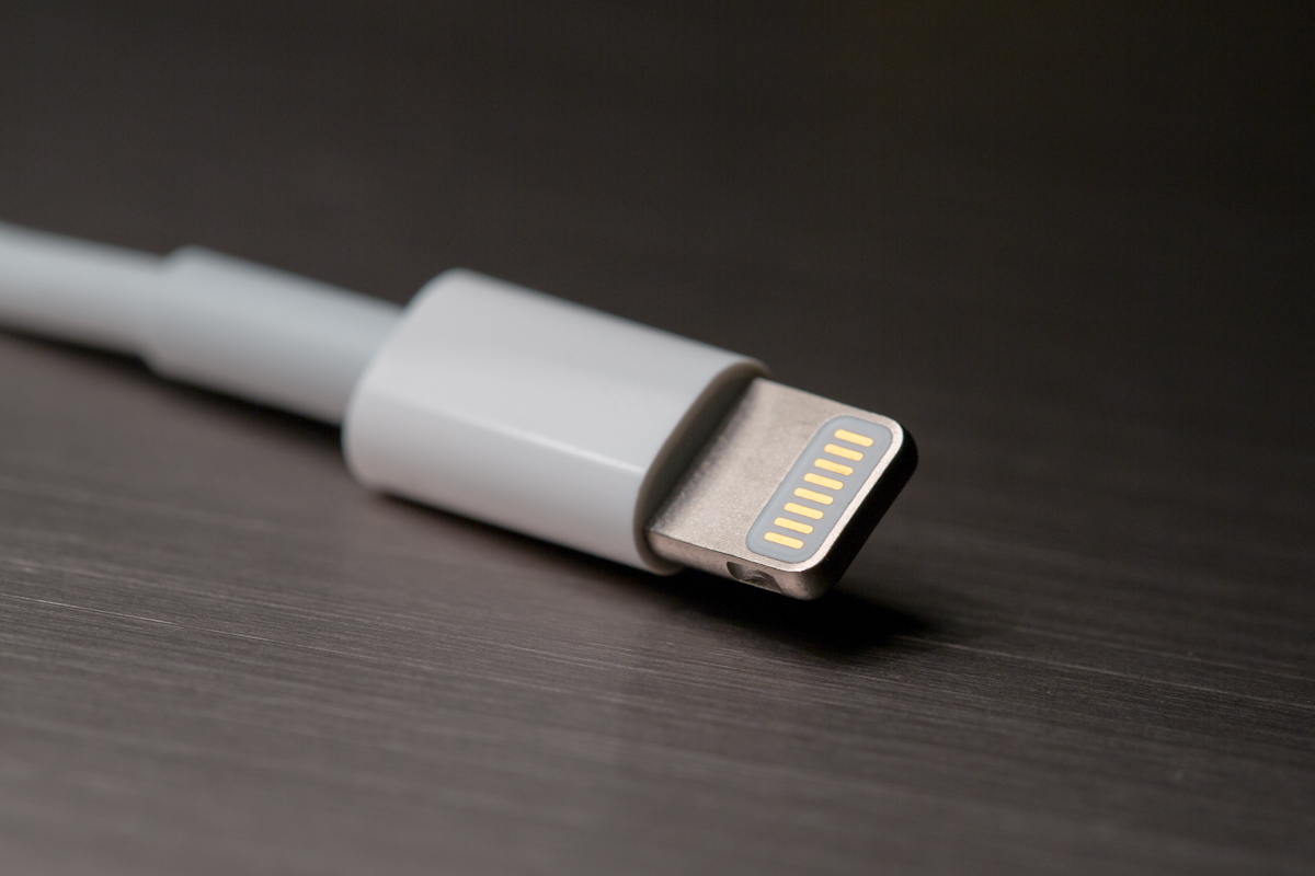 Lightning_connector.jpg